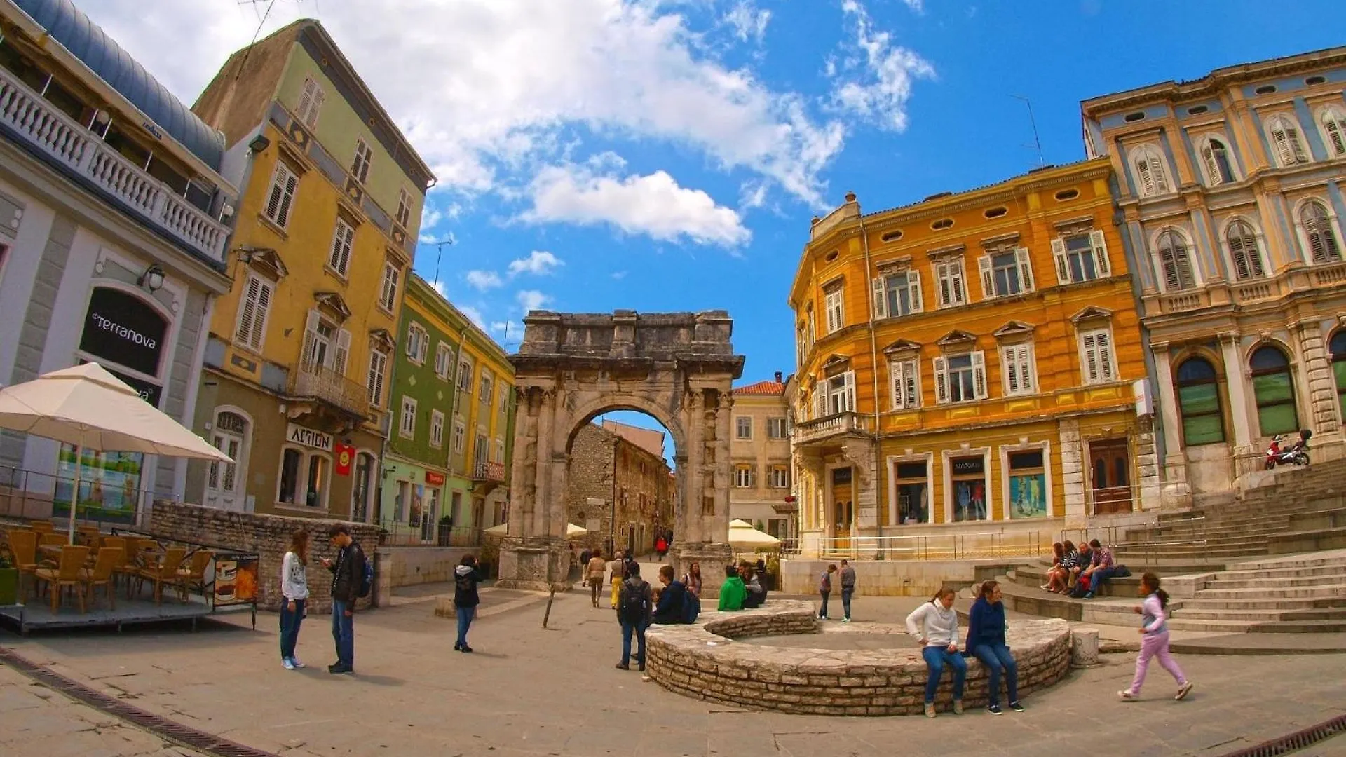 Ferienwohnung Fuer 4 Personen Ca 50 Qm In Pula-Fondole, Istrien Istrische Riviera 0*, Pula Croatia